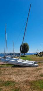 Catamaran Dart hawk F18, Watersport en Boten, Open zeilboten, Ophalen, Geen motor, Overige typen, Zo goed als nieuw