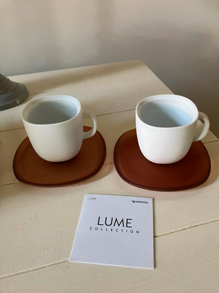 Nieuw in doos 2 Nespresso Lume lungo kopjes, Huis en Inrichting, Keuken | Servies, Nieuw, Kop(pen) en/of Schotel(s), Overige stijlen