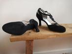 Dans schoenen 39, Ophalen of Verzenden, Zo goed als nieuw, Sneakers of Gympen