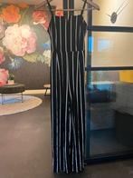 Zwarte jumpsuit met strepen - Bershka XS, Kleding | Dames, Jumpsuits, Ophalen of Verzenden, Zo goed als nieuw, Maat 34 (XS) of kleiner