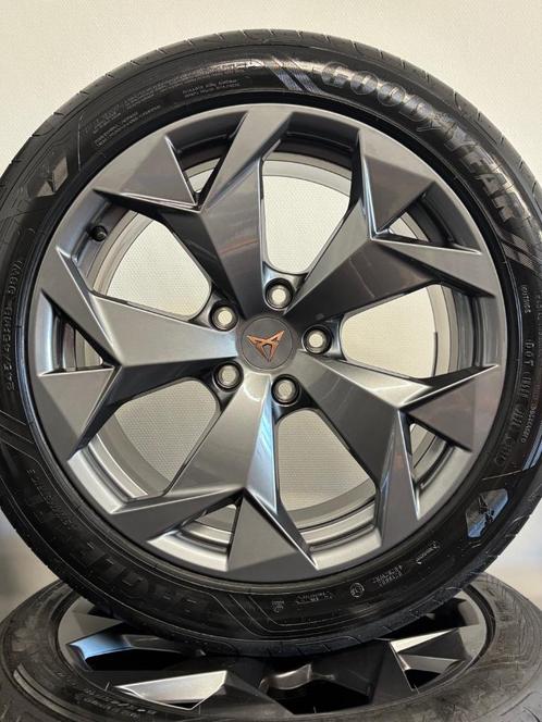 NWE 18” Seat Cupra Formentor velgen + zomerbanden, Auto-onderdelen, Banden en Velgen, Velg(en), Zomerbanden, 18 inch, 245 mm, Personenwagen