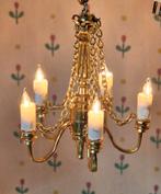 Kroonluchter 5 kaarsjes poppenhuis, Verzamelen, Poppenhuizen en Toebehoren, Ophalen of Verzenden, Gebruikt, Poppenhuis