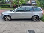 Volvo V50 2.0 D 2005 Grijs Nieuwe Apk Tot 7.7.2026, Auto's, Volvo, 136 pk, Zwart, 700 kg, Stationwagon