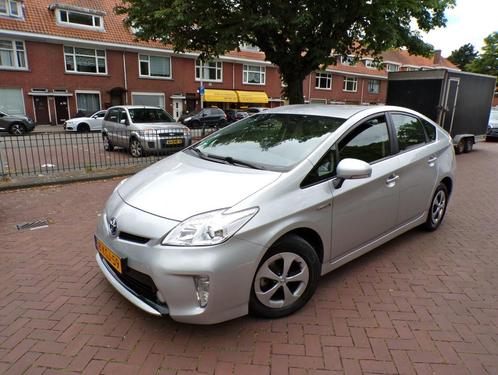 Toyota Prius 1.8 Comfort CAMERA NAVIGATIE TELEFOON CRUISECON, Auto's, Toyota, Bedrijf, Te koop, Prius, ABS, Achteruitrijcamera