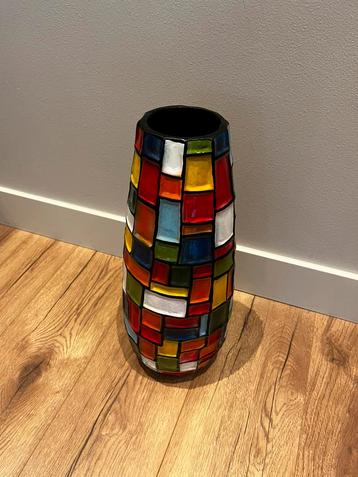 Gekleurde vaas - 45 cm hoog beschikbaar voor biedingen
