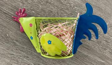 Pasen - haantjes bakje voor eventueel Paaseitjes beschikbaar voor biedingen