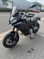 BMW F900 XR (35kw) TRIPLE BLACK! (Bj2023), Motoren, Motoren | BMW, Handvatverwarming, Particulier, Toermotor, Minimaal motorrijbewijs A2