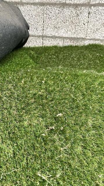 Kunstgras 35mm 200x400cm beschikbaar voor biedingen