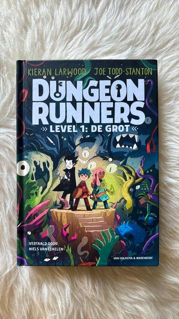 Kieran Larwood & Joe Todd Stanton - Dungeon Runners De grot beschikbaar voor biedingen