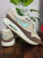 Nike Air Max 1 Crepe Hemp maat 45,5, Kleding | Heren, Schoenen, Bruin, Nike, Ophalen of Verzenden, Nike