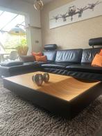 Natuzzi salontafel in notelaarhout in mooi Italiaans design, Huis en Inrichting, Tafels | Salontafels, Ophalen, 100 tot 150 cm