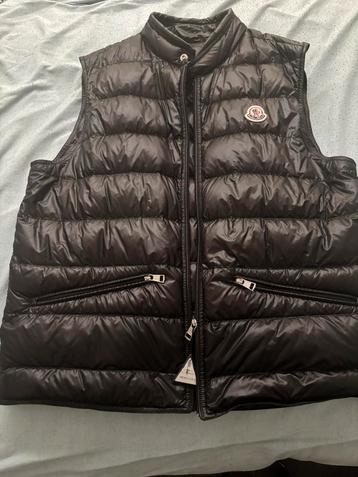 Moncler bodywarmer beschikbaar voor biedingen