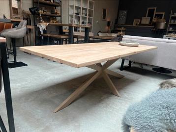 Eettafel oud eiken massief zandkleur matrix beschikbaar voor biedingen