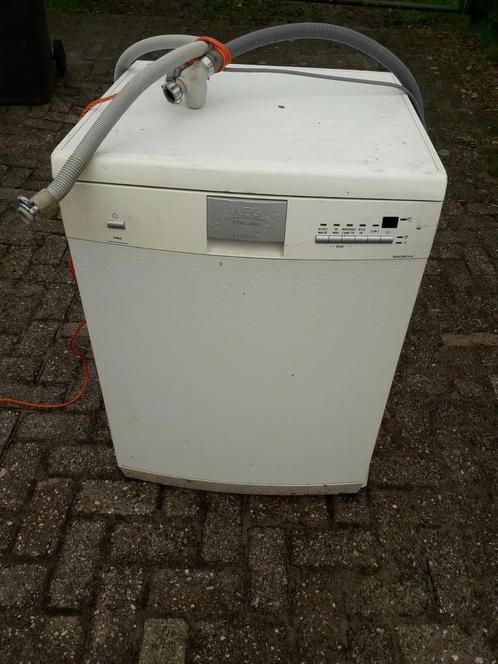 AEG electrolux favoriet sensorlogic 40860 vaatwasser, Witgoed en Apparatuur, Vaatwasmachines, Gebruikt, Vrijstaand, 45 tot 60 cm