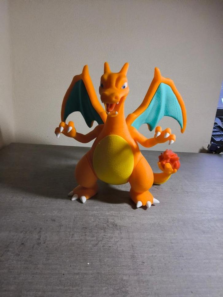3D-geprint Charizard beeld – 25 cm hoog / 31 cm breed, Verzamelen, Beelden en Beeldjes, Nieuw, Fantasy, Ophalen of Verzenden