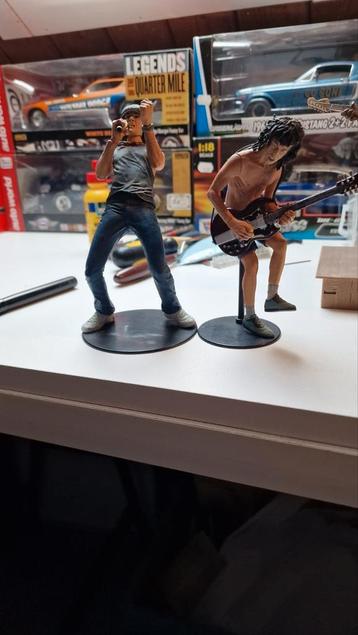acdc figure Brian Johnson angus young beeldjes