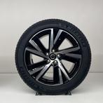Volvo NIEUWE 18 inch R-Design velgen + Winterbanden V90 / S9, 18 inch, 245 mm, Banden en Velgen, Nieuw