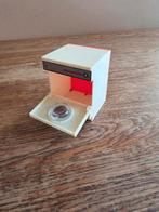 poppenhuis meubeltjes jaren 70, Ophalen of Verzenden, Gebruikt, Poppenhuis