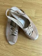 Beige open schoenen sandalen met elastiek en open hiel mt 40, Kleding | Dames, Schoenen, Beige, Sandalen of Muiltjes, Ophalen of Verzenden