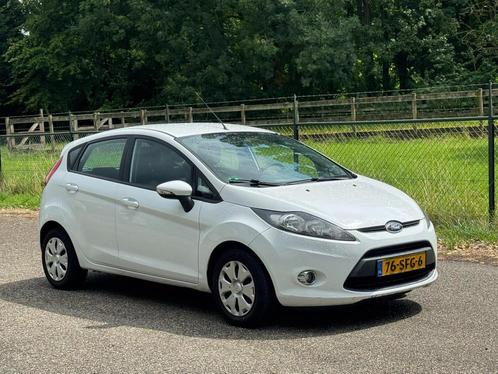 Ford Fiesta 1.6 TDCi ECOnetic Trend /Airco/Trekhaak/, Auto's, Ford, Bedrijf, Te koop, Fiësta, ABS, Airbags, Airconditioning, Boordcomputer