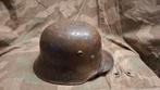 WO2 doorgebruikte WO1 M16 helm met camo, Ophalen of Verzenden, Landmacht, Duitsland, Helm of Baret