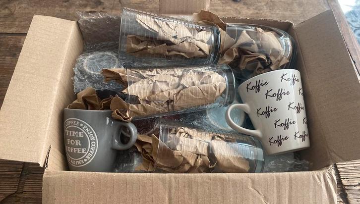 17x servies, Huis en Inrichting, Keuken | Servies, Zo goed als nieuw, Ophalen