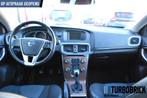 Volvo V40 1.6 T2 Momentum |Pano|Trekhaak|Clima|Cruise|Standk, Voorwielaandrijving, 1596 cc, Stof, Gebruikt