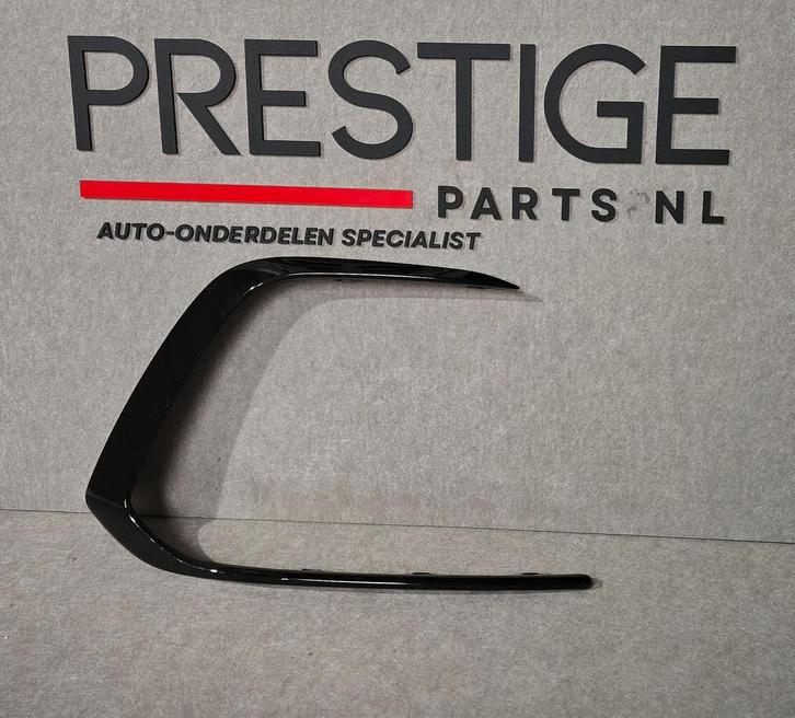 Bumper Spoiler Strip VW GOLF 8 VIII R-LINE RECHTS 5H0853764C, Auto-onderdelen, Carrosserie en Plaatwerk, Bumper, Voor, Gebruikt