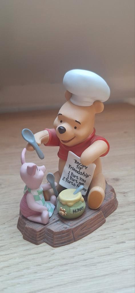 Winnie the Pooh  Recipe for friendship, Verzamelen, Disney, Zo goed als nieuw, Beeldje of Figuurtje, Winnie de Poeh of vrienden