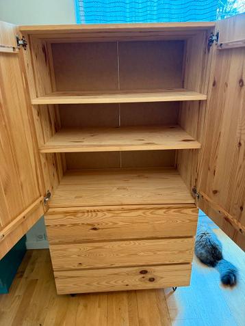 2x IKEA Ivar ladeblok en bovenkast op pootjes - afbeelding 2