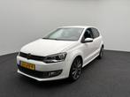 Volkswagen Polo 1.2 TSI 77KW 2010 Wit, Auto's, Voorwielaandrijving, Zwart, Wit, 1200 kg