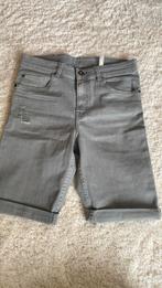 H&M short maat 158 grijze jeans, Kinderen en Baby's, Kinderkleding | Maat 158, Jongen, Ophalen of Verzenden, Broek, Zo goed als nieuw