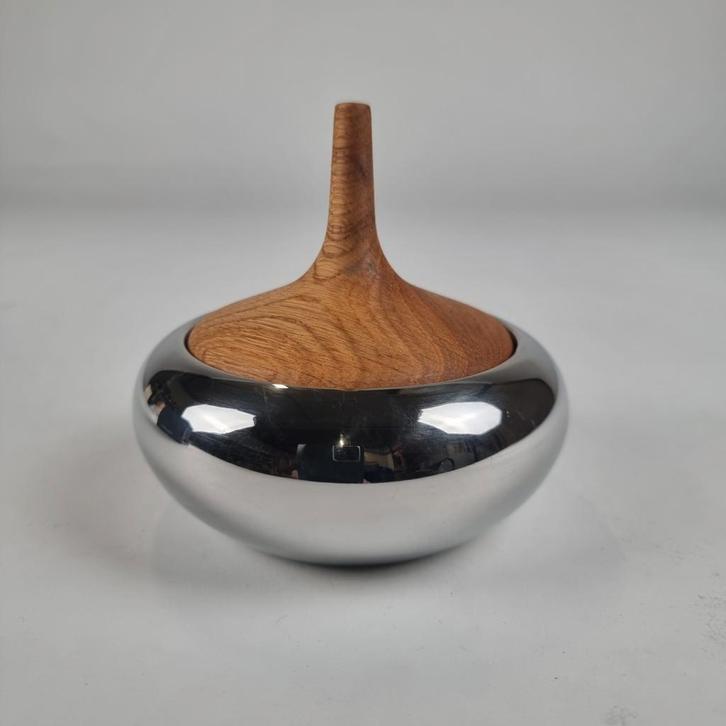 Georg Jensen bonbonnière RVS gepolijst met eiken, Antiek en Kunst, Kunst | Designobjecten, Ophalen