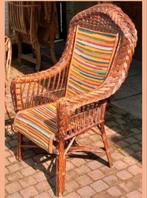 Vintage retro rotan stoel, vrolijke kleuren, I.z.g.s, Huis en Inrichting, Ophalen, Zo goed als nieuw, Bruin, Eén