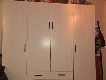 Leen Bakker Kast - Deur Kapot, Wel Te Repareren beschikbaar voor biedingen