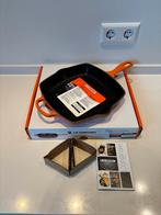 NIEUWE Le Creuset Skillet Grillpan vierkant oranjerood, Huis en Inrichting, Keuken | Potten en Pannen, DT Vakwerk, Pot, Bus of Blik