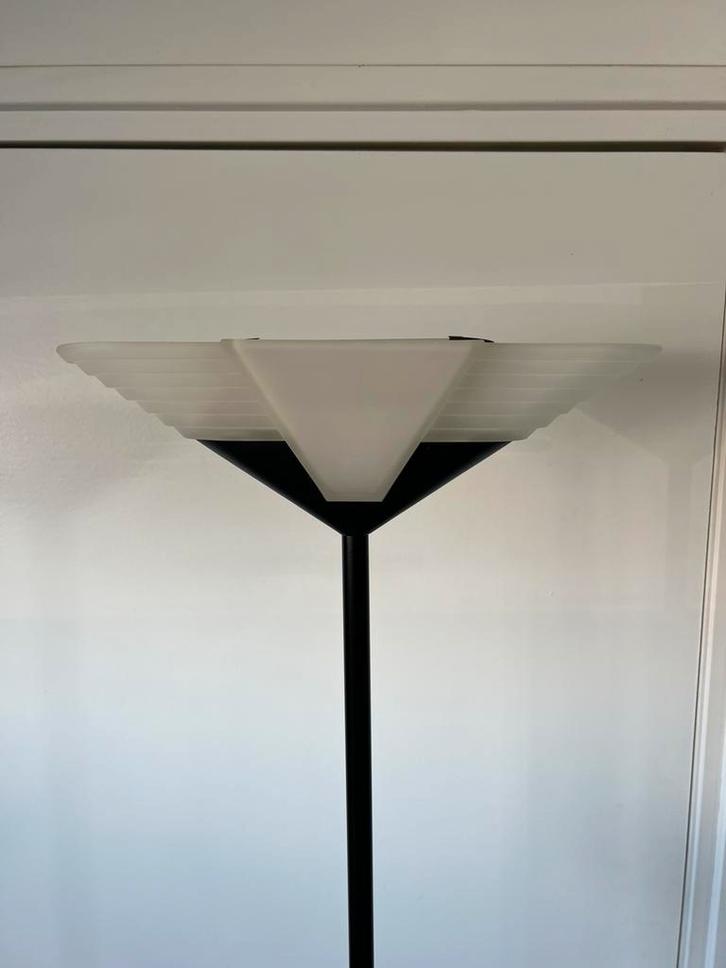 Design vloerlamp L RELCO Rondo – Italiaans, dimbaar, Huis en Inrichting, Lampen | Vloerlampen, Zo goed als nieuw, 150 tot 200 cm
