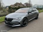 Skoda Superb 2.0 TSI DSG Sportline 190PK / Nav / Trekh / Cam, Auto's, Skoda, Te koop, Zilver of Grijs, Geïmporteerd, 5 stoelen