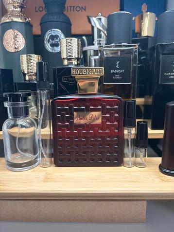 Houbigant - Ambre Rubis 🍒 Sample/Decant beschikbaar voor biedingen