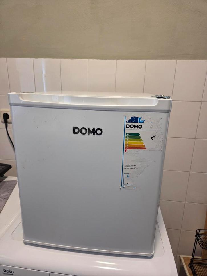 Domo JG010V Koelkast - Compact en Praktisch!, Witgoed en Apparatuur, Koelkasten en IJskasten, Gebruikt, Zonder vriesvak, Minder dan 75 liter