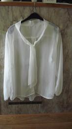 Roomwit-Blouse maat 44, Kleding | Dames, Ophalen of Verzenden, Zo goed als nieuw, Wit, Blouse of Tuniek
