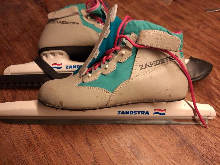 Noren schaatsen maat 37 - Goede staat, Sport en Fitness, Schaatsen, Gebruikt, Noren, Overige merken, Ophalen of Verzenden