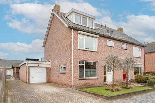 twee onder 1 kap huis te koop - Raadhuisstraat 29 Leerbroek, Huizen en Kamers, Huizen te koop, Utrecht, 200 tot 500 m², Twee onder één kap