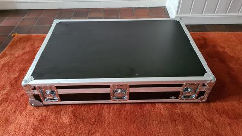 Flightcase Faes 126 x 84 x 23, Muziek en Instrumenten, Behuizingen en Koffers, Zo goed als nieuw, Overige instrumenten, Flightcase