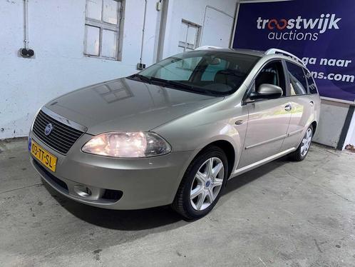 Fiat - Croma - 2.2-16V Emotion AUTOMAAT- 03-TT-SL, Auto's, Fiat, Bedrijf, Croma, Benzine, Euro 4, F, MPV, Automaat, Origineel Nederlands