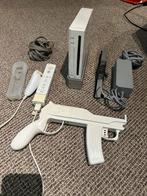 Nintendo Wii - controller en nunchuck - kabels etc, Spelcomputers en Games, D, Gebruikt, Ophalen of Verzenden, Zonder controller