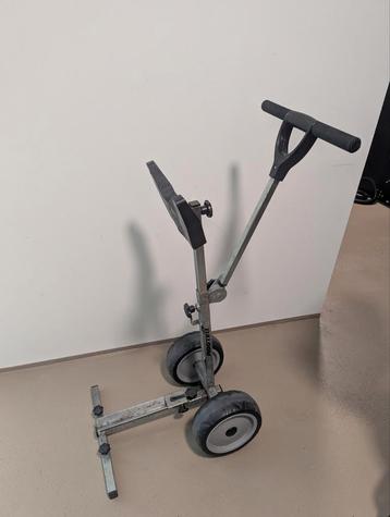 Rooteq (TR‑60 / OdeSea) buitenboordmotor trolley / transport beschikbaar voor biedingen