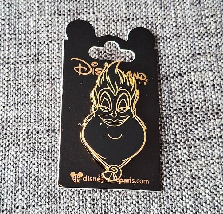 Ursula Disney Villains pin - Disneyland Parijs (nieuw), Verzamelen, Speldjes, Pins en Buttons, Nieuw, Speldje of Pin, Ophalen of Verzenden