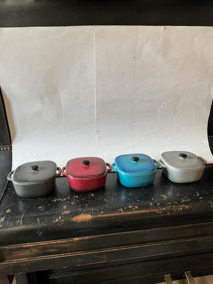4 Leuke 1-persoons potjes of pannetjes voor portie 1 persoon, Huis en Inrichting, Keuken | Servies, Overige stijlen, Glas, Ophalen of Verzenden