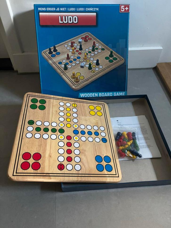 Ludo Bordspel Mens erger je niet - Compleet!, Hobby en Vrije tijd, Gezelschapsspellen | Bordspellen, Zo goed als nieuw, Ophalen of Verzenden